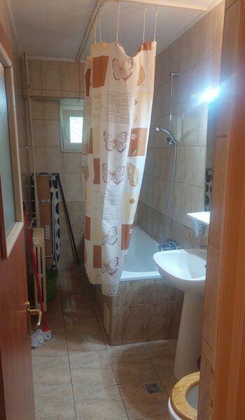 Timpuri Noi, metrou, Facultati,
